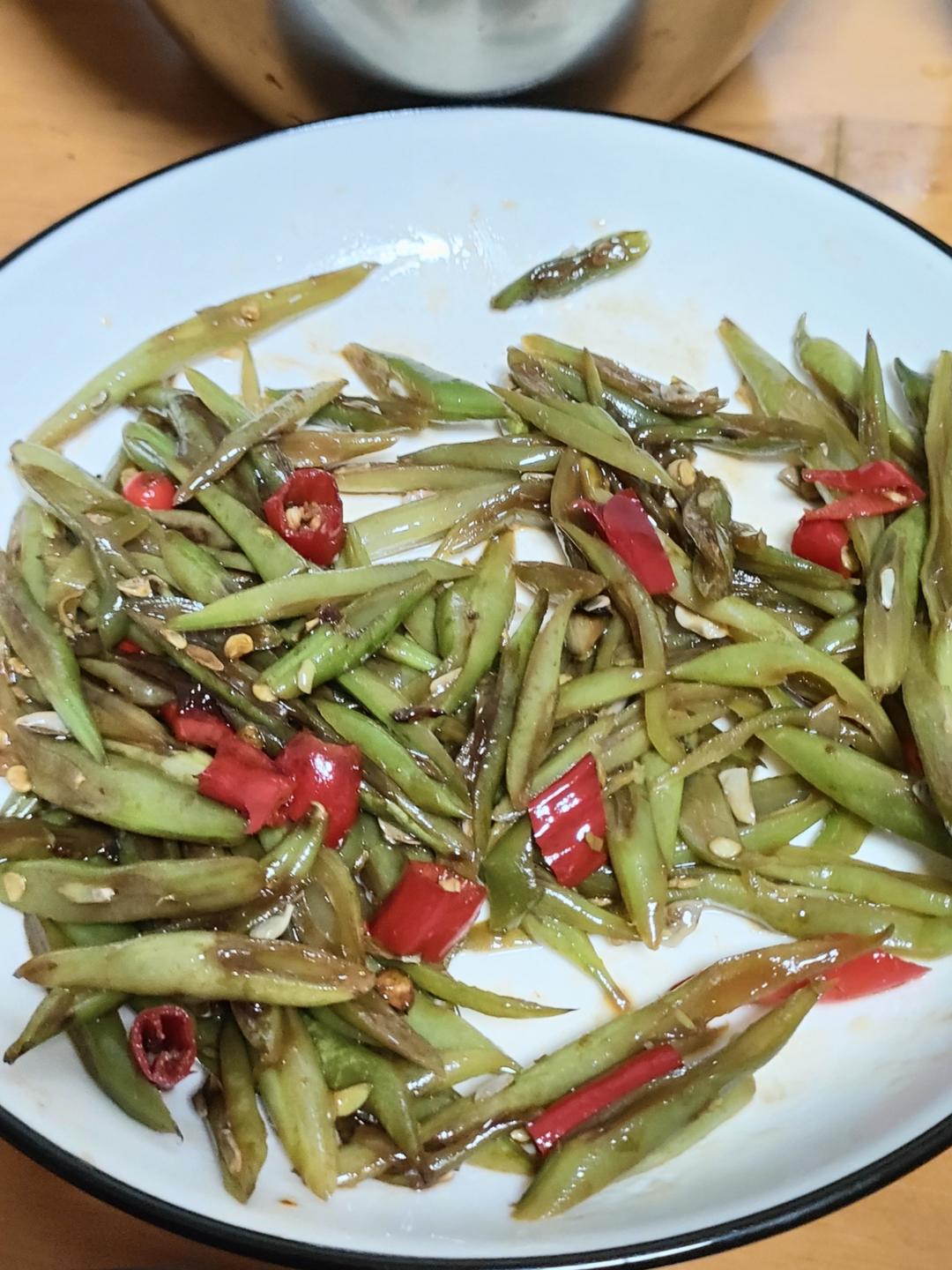 超级下饭的家常菜～清炒四季豆