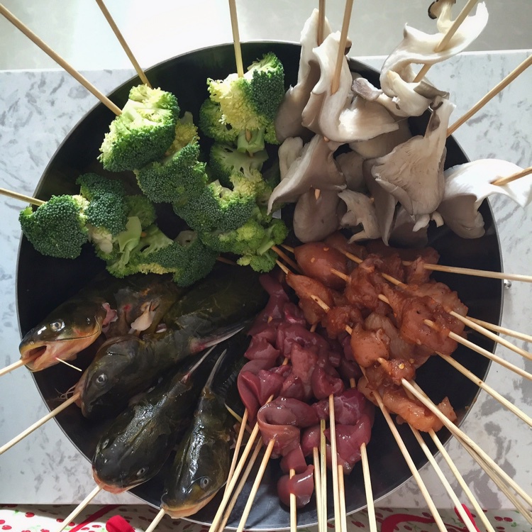 骨汤麻辣串串香（小吃）