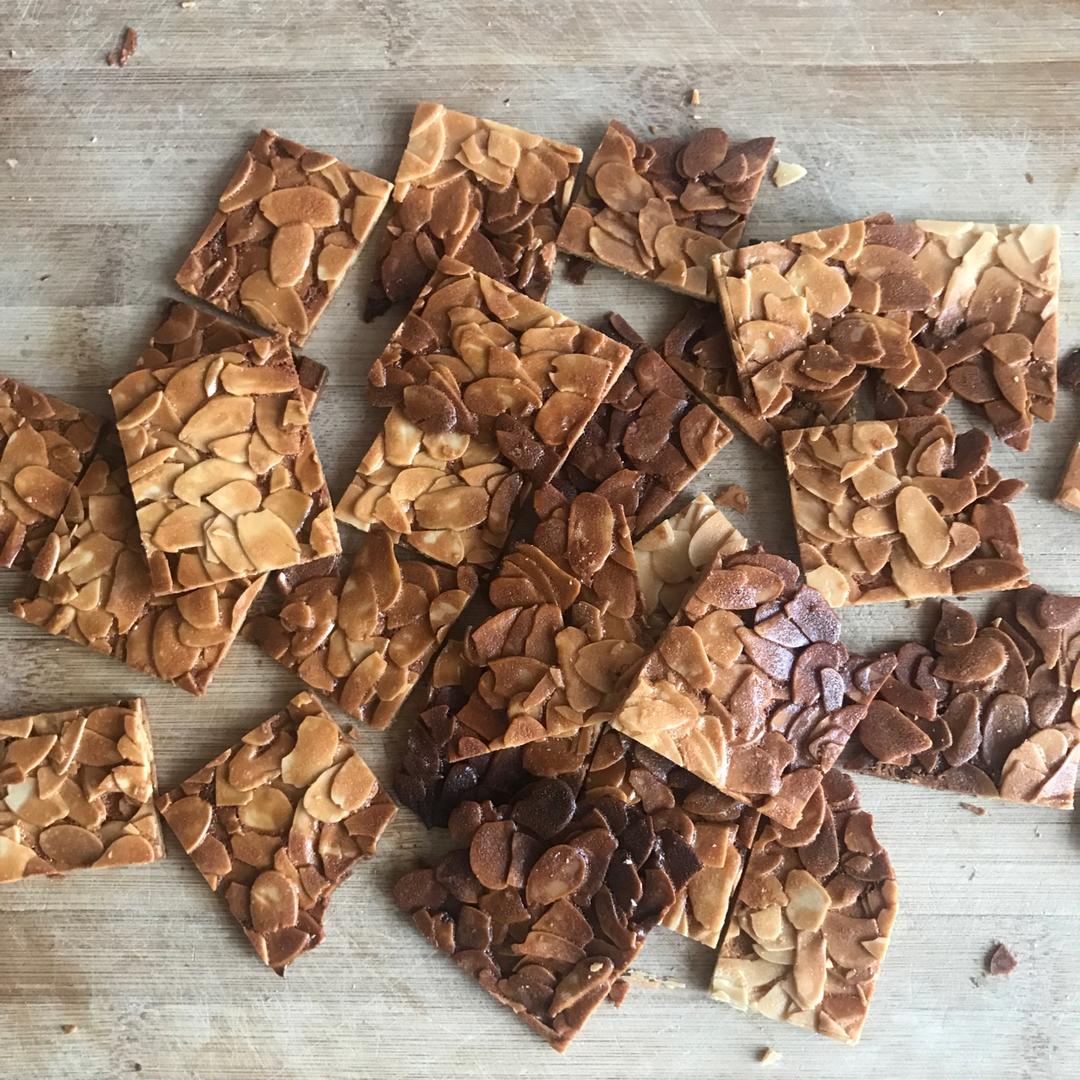 Pierre Herme的杏仁瓦片