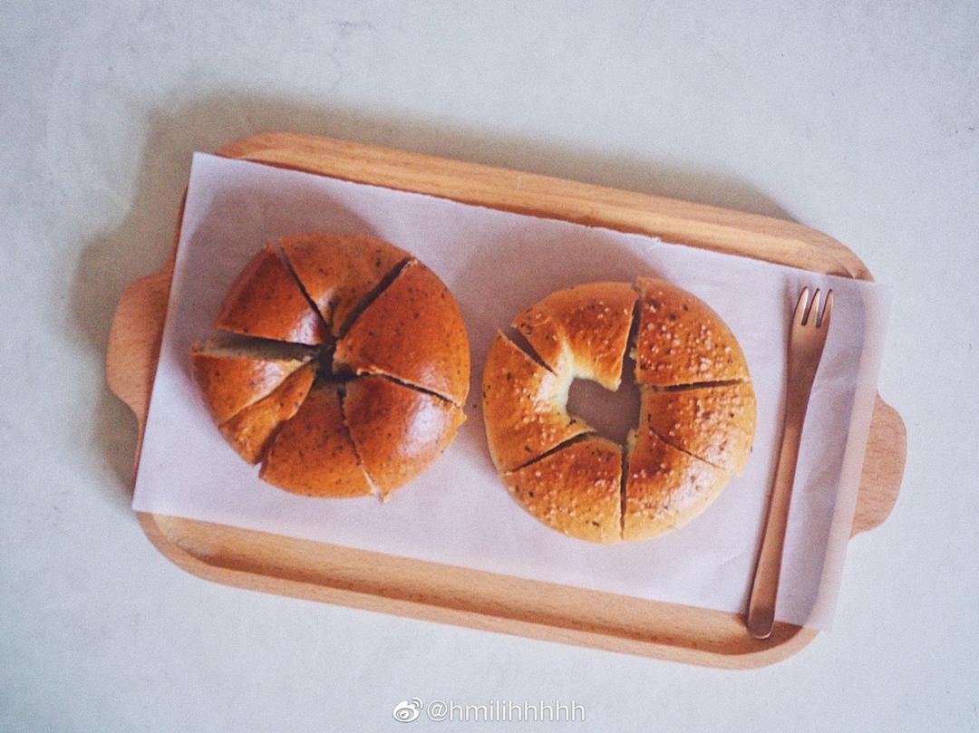 认真吃早餐🥣