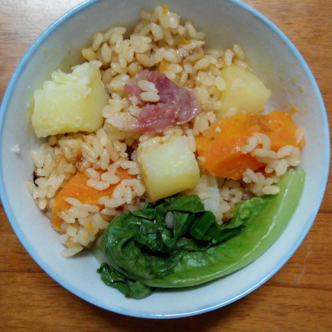 电饭锅版香菇腊肠饭