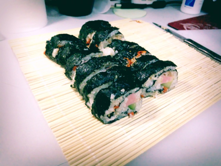 紫菜卷寿司