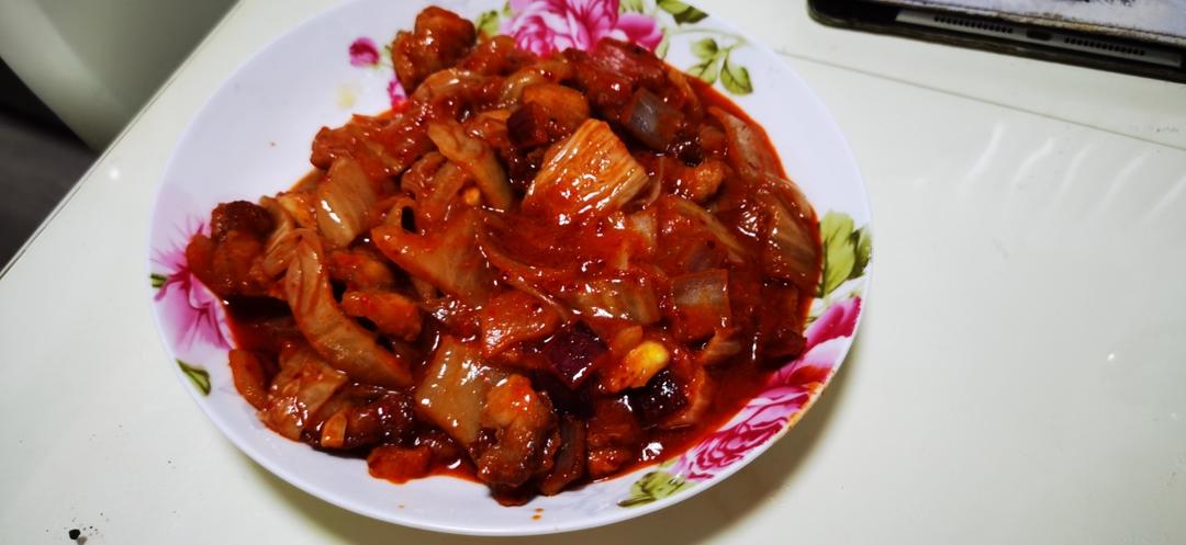 五花肉炒辣白菜