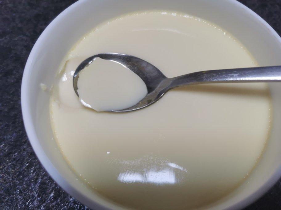 嫩滑牛奶炖蛋
