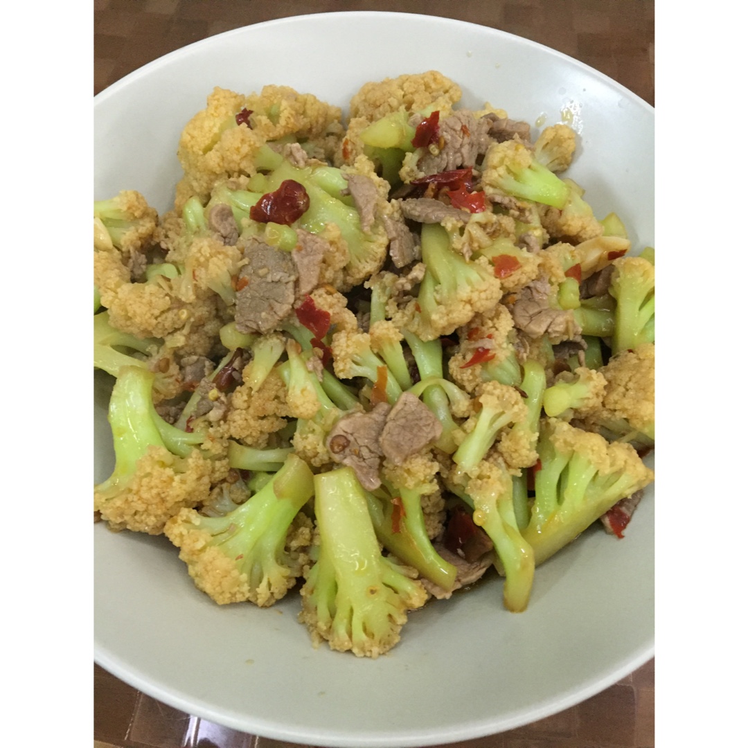 老丁的私房菜-干锅花菜