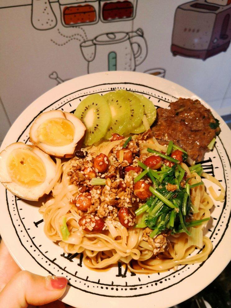 番茄肉酱意大利面