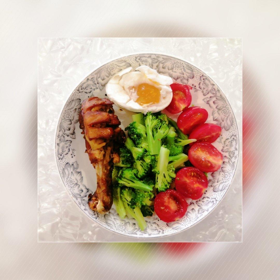 减脂鸡腿餐