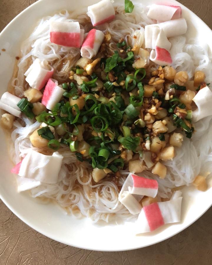 蒜蓉粉丝扇贝丁