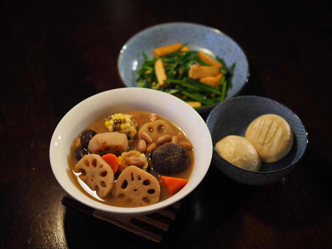 素食蓮藕湯