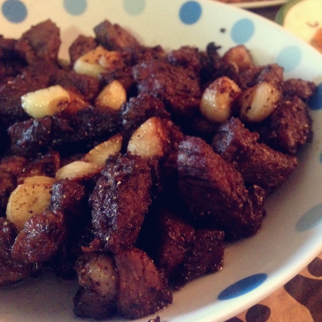 黑蒜子牛肉粒