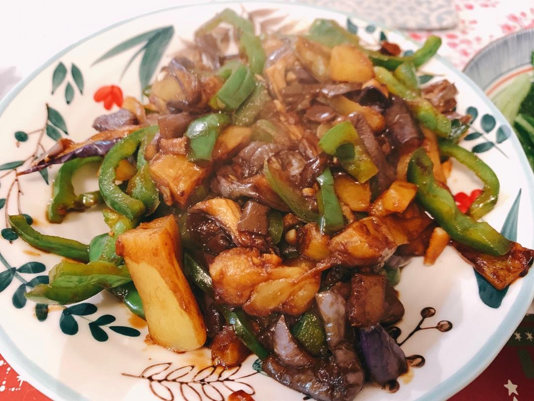 不用油炸巨省事的家常地三鲜