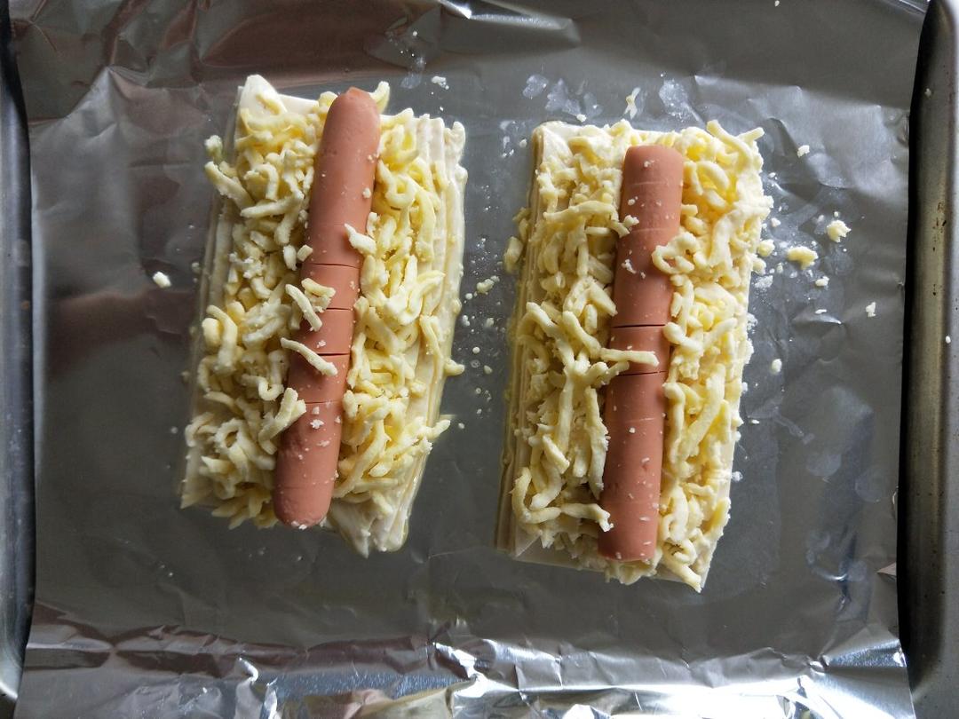 快手早餐—手抓饼版热狗酥