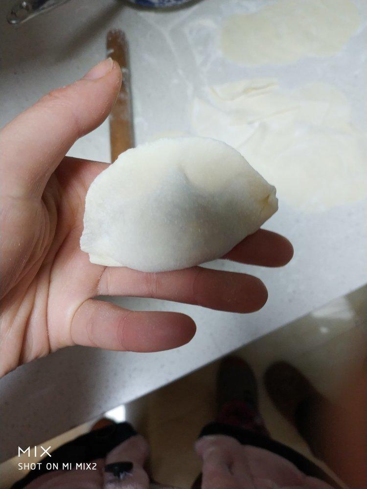 普通大肚饺子包法（内有羞答答小视频ヾ(@^▽^@)ノ　）