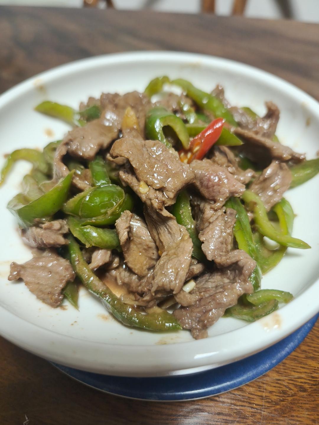 尖椒炒牛肉