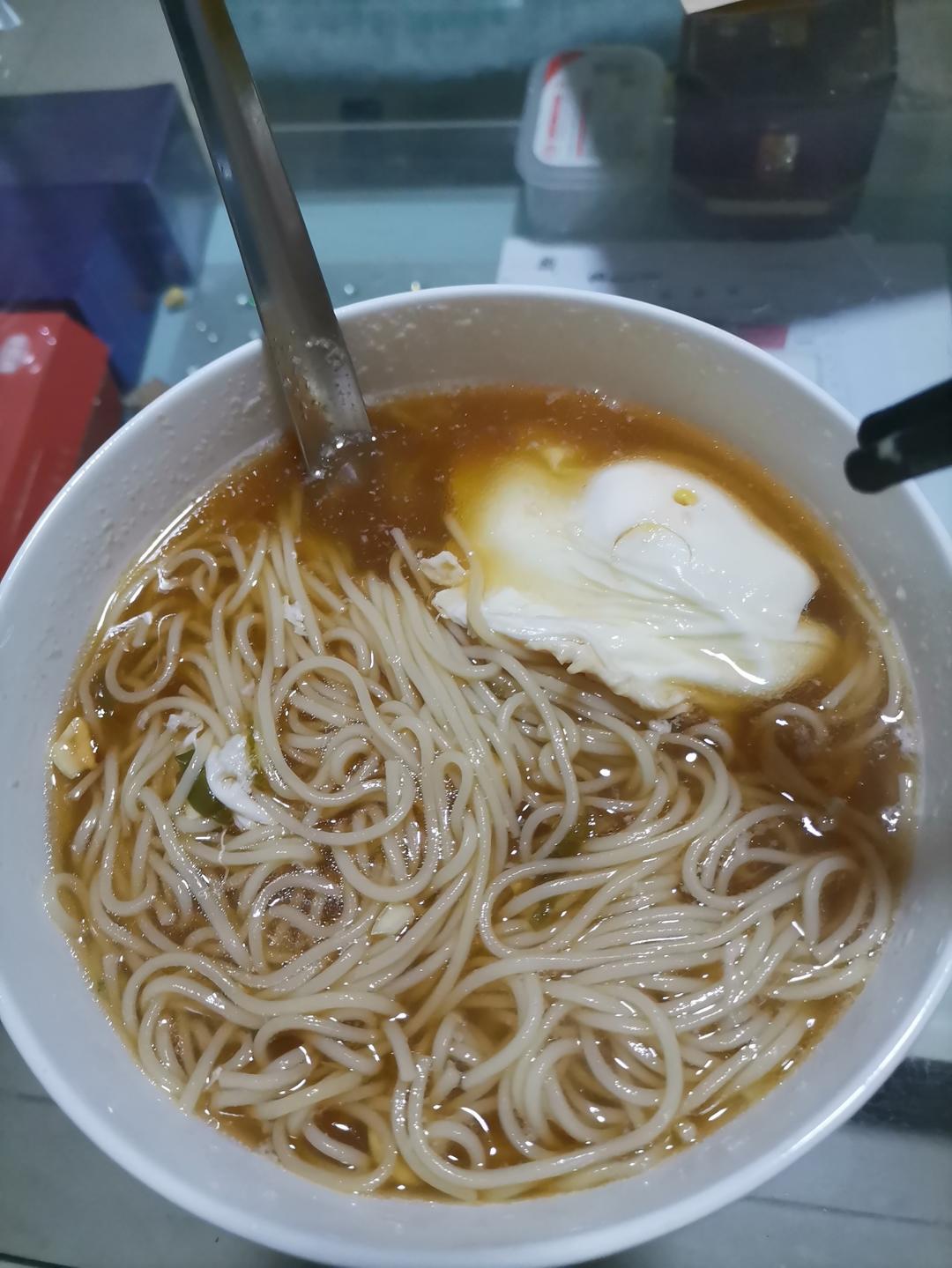 超简单的10分钟做好-热汤面