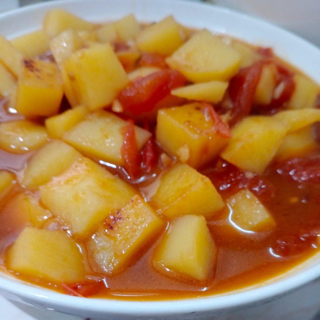 兮梦鸭做的酸酸甜甜--番茄土豆丁