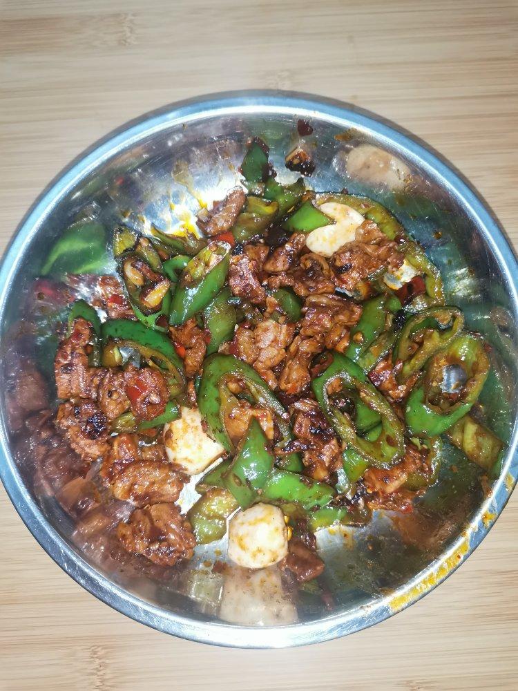 下饭却不重口的辣椒炒肉小炒肉