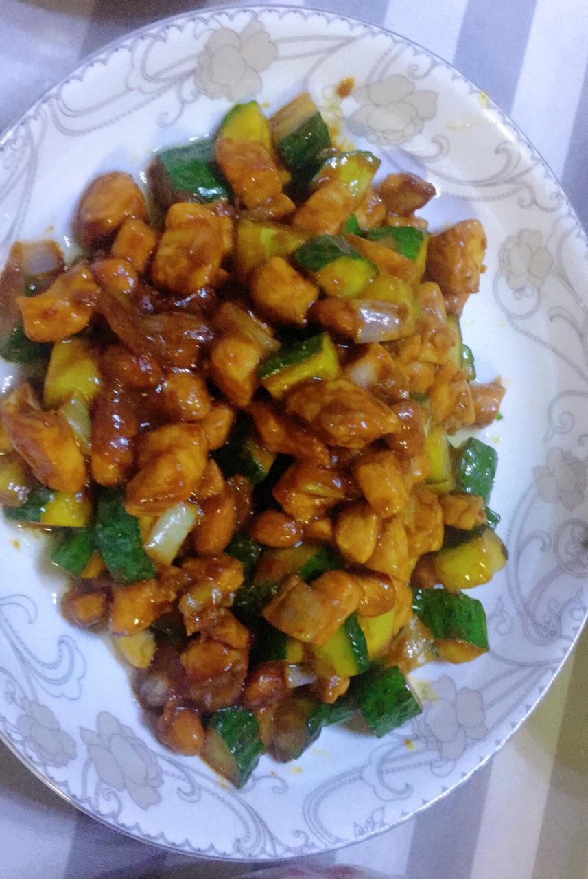 酱爆鸡丁