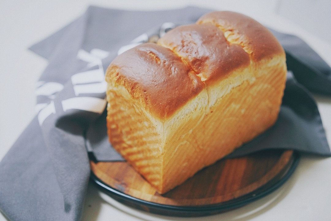 超软日式牛奶面包图片