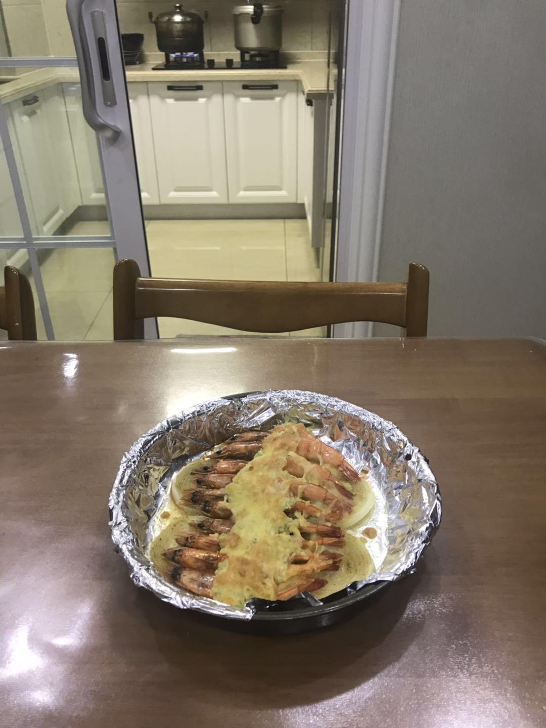 蒜蓉芝士烤大虾（烤箱版）