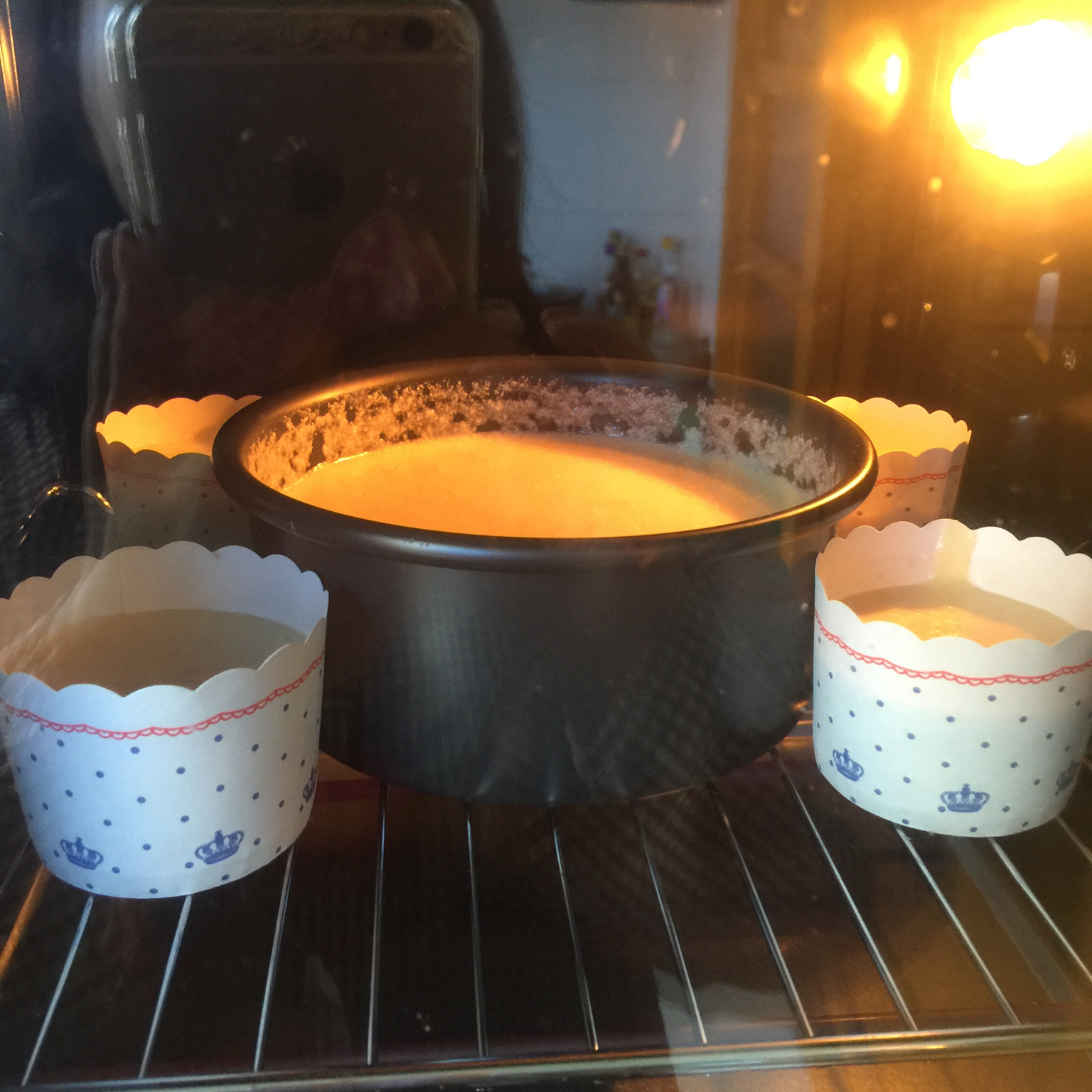 烤箱做蛋糕（戚风蛋糕的做法）