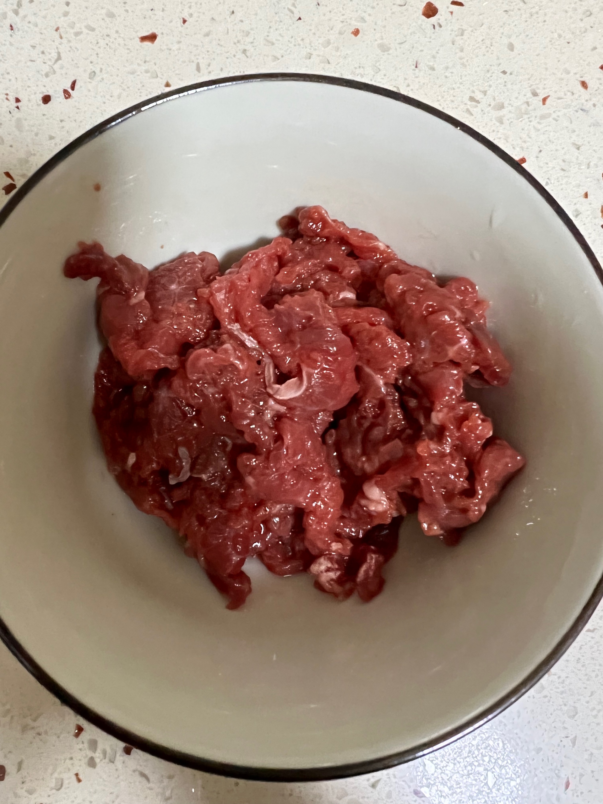 爽嫩不柴的酸菜炒牛肉的做法 步骤1