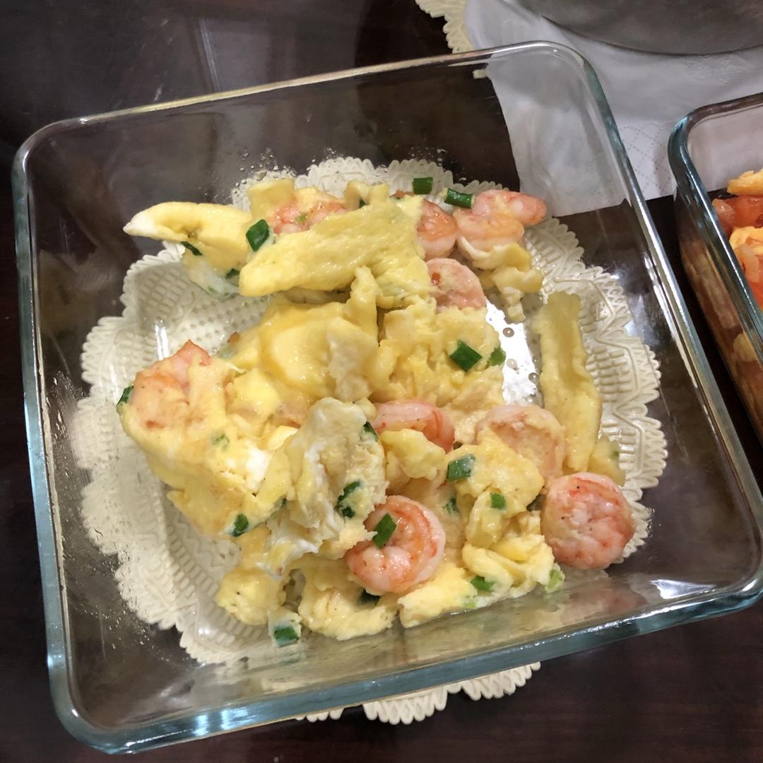 厨师长教你：“虾仁滑蛋”的家常做法，充满嫩滑饱满的口感