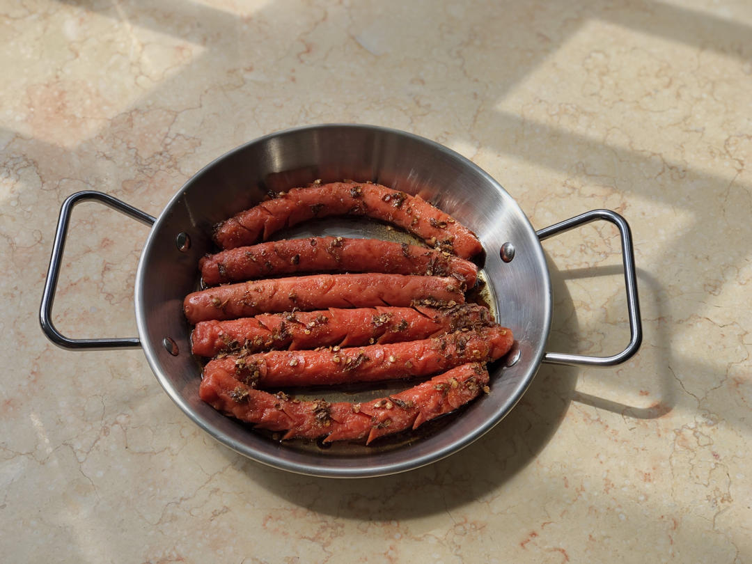 童年回忆：路边摊炸火腿肠