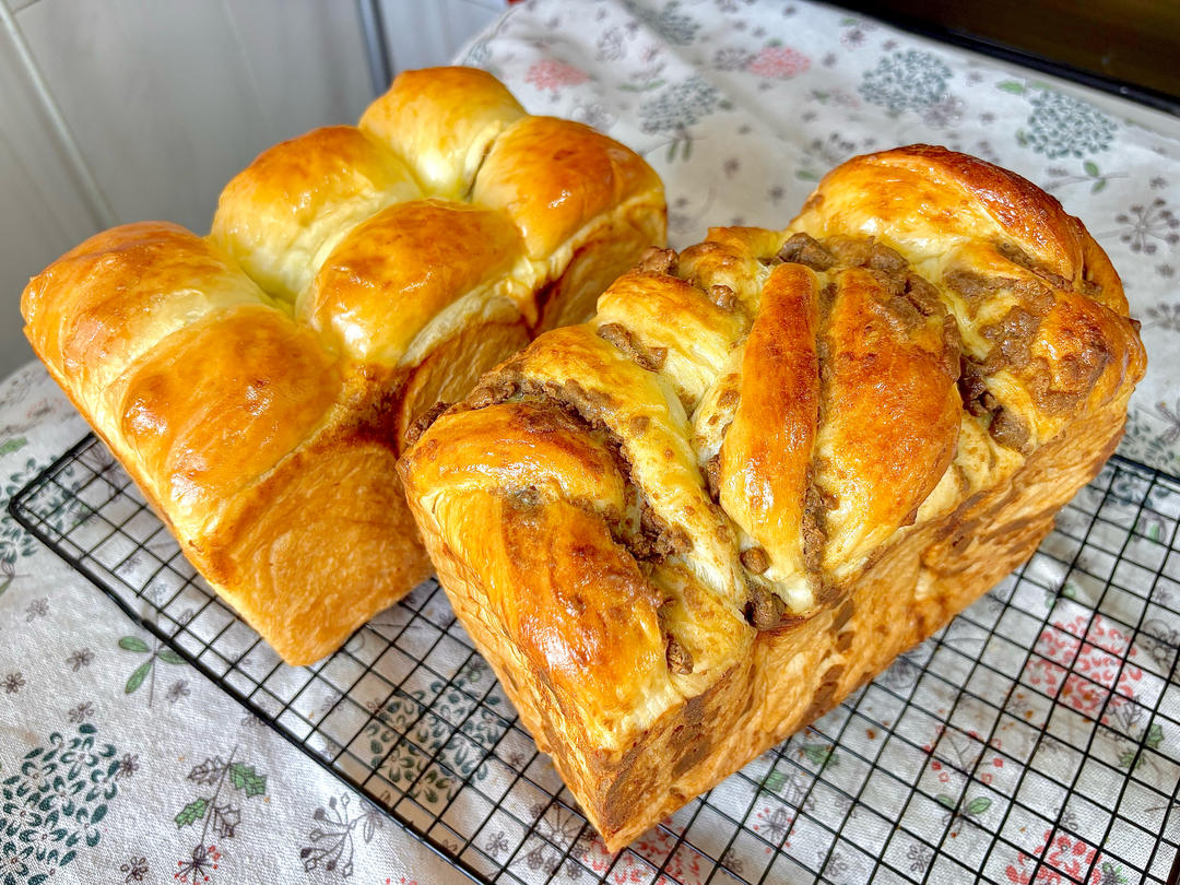 顶级黄金椰蓉吐司