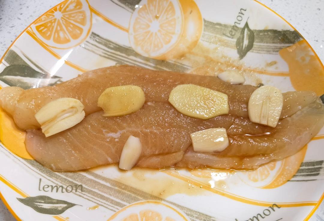 香煎巴沙鱼（龙利鱼）