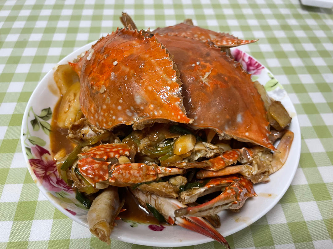 梭子蟹炒年糕～标准的江浙菜