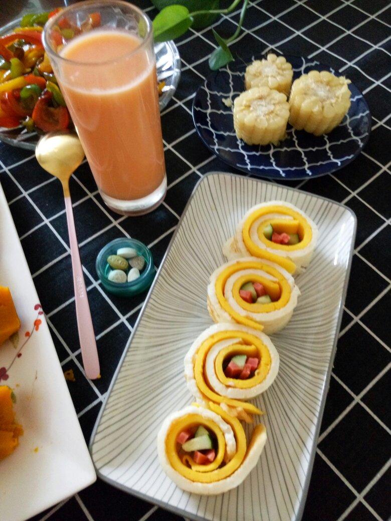 洛苏美食日记做的情人节爱心love早餐