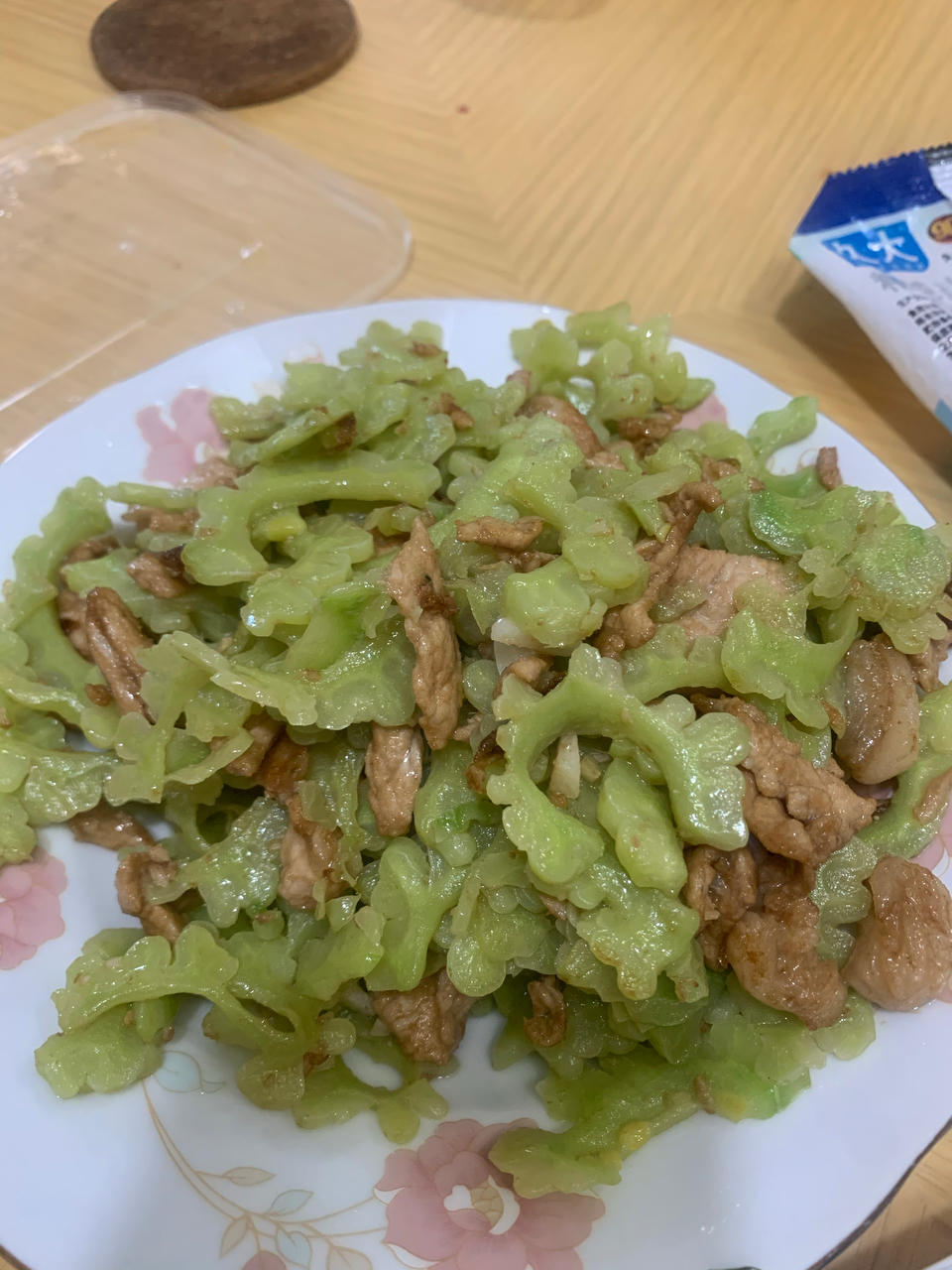 苦瓜炒肉