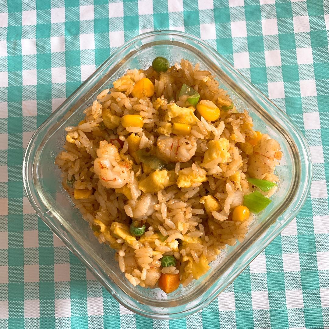 粒粒分明虾仁蛋炒饭