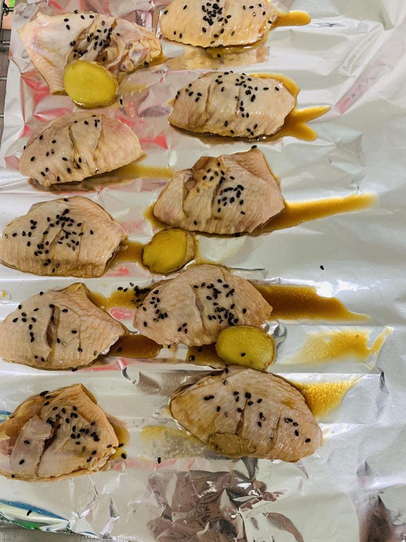 烤箱烤鸡翅—自制蜜汁鸡翅！无添加无味素，小孩也能吃的鸡翅