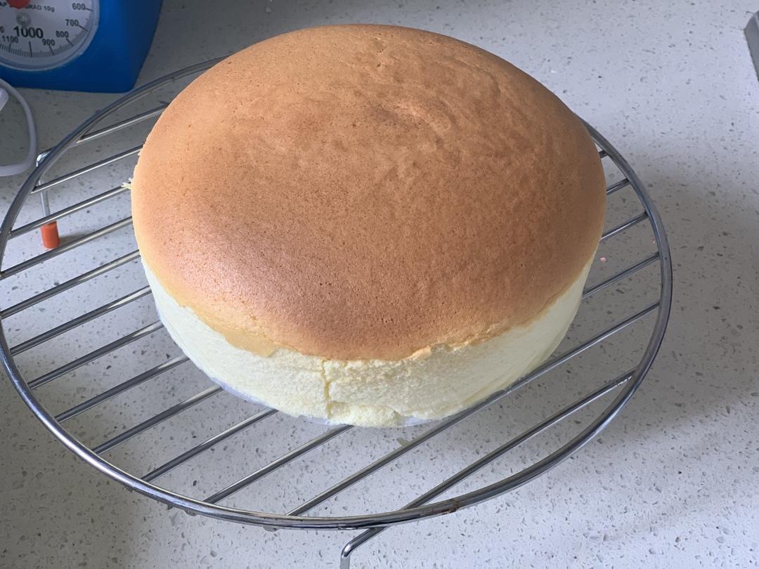 零失败的戚风蛋糕（超详细，附多组视频）2019.10.18更新（附6寸 8寸 10寸配方）