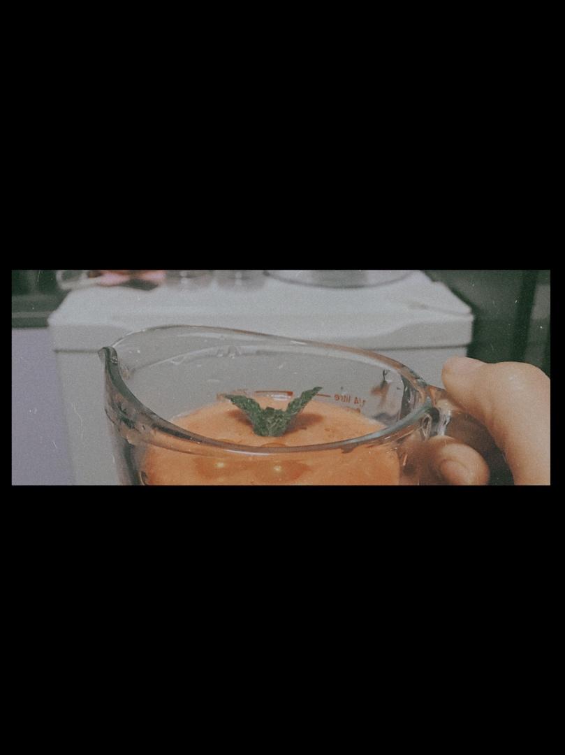 芒果番茄汁（清肠排毒火力全开）