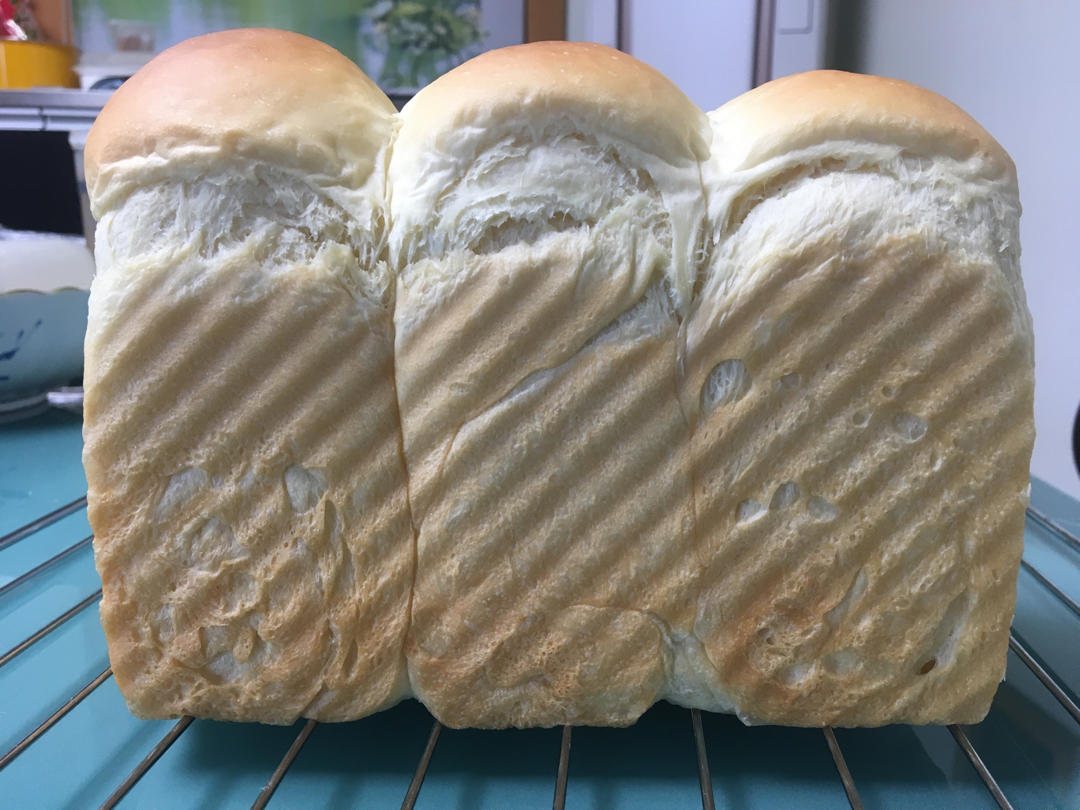 Poolish种（波兰种）吐司——不推荐不行的吐司配方