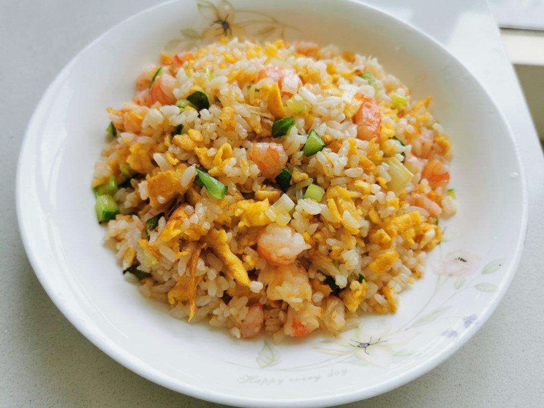 黄金虾仁炒饭