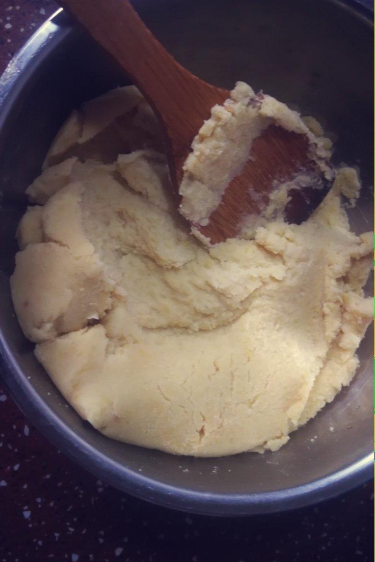 酥皮绿豆饼   酥得掉渣渣