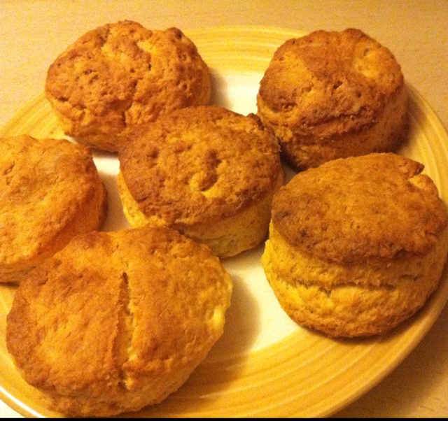 极简奶油松饼/Cream Biscuits（scones）