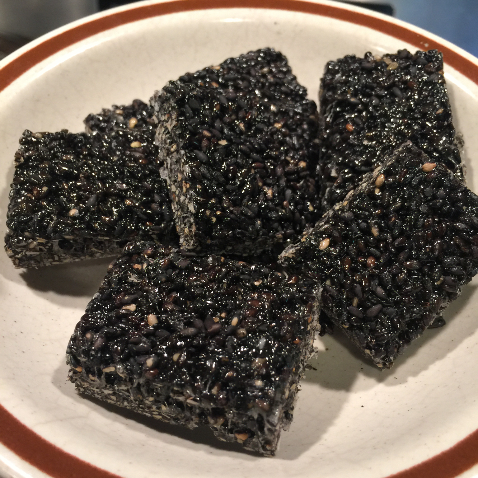 黑芝麻糖