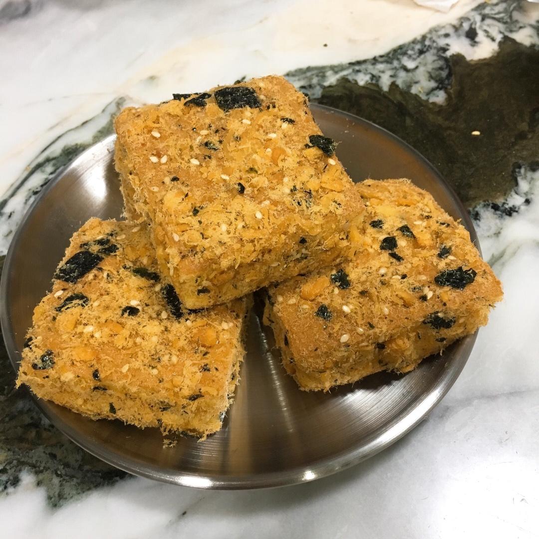 美味海苔肉松小贝