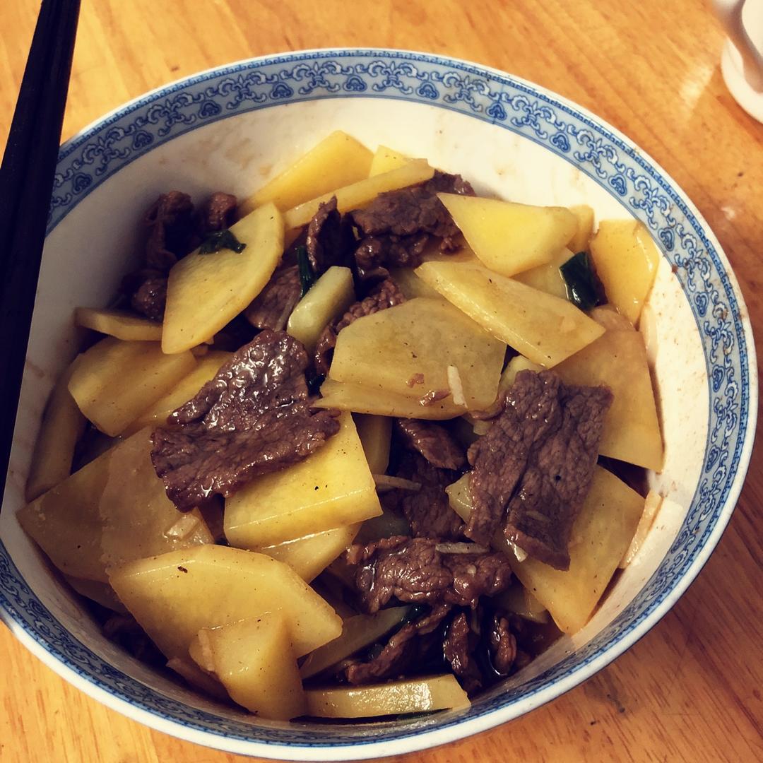 土豆炒牛肉