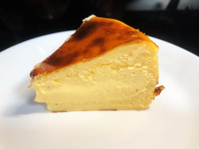 巴斯克芝士蛋糕—零失败—消耗奶油奶酪芝士控—最简单的蛋糕的做法