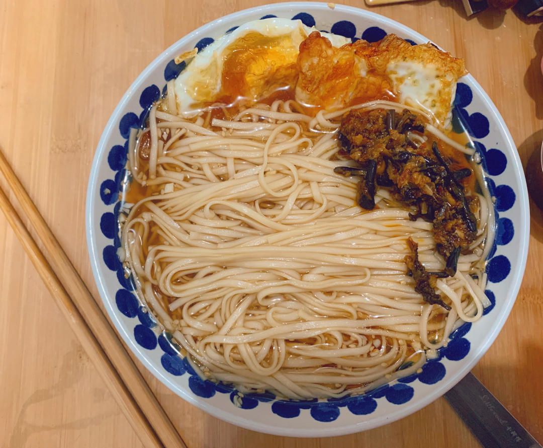 十分钟搞定的热汤面