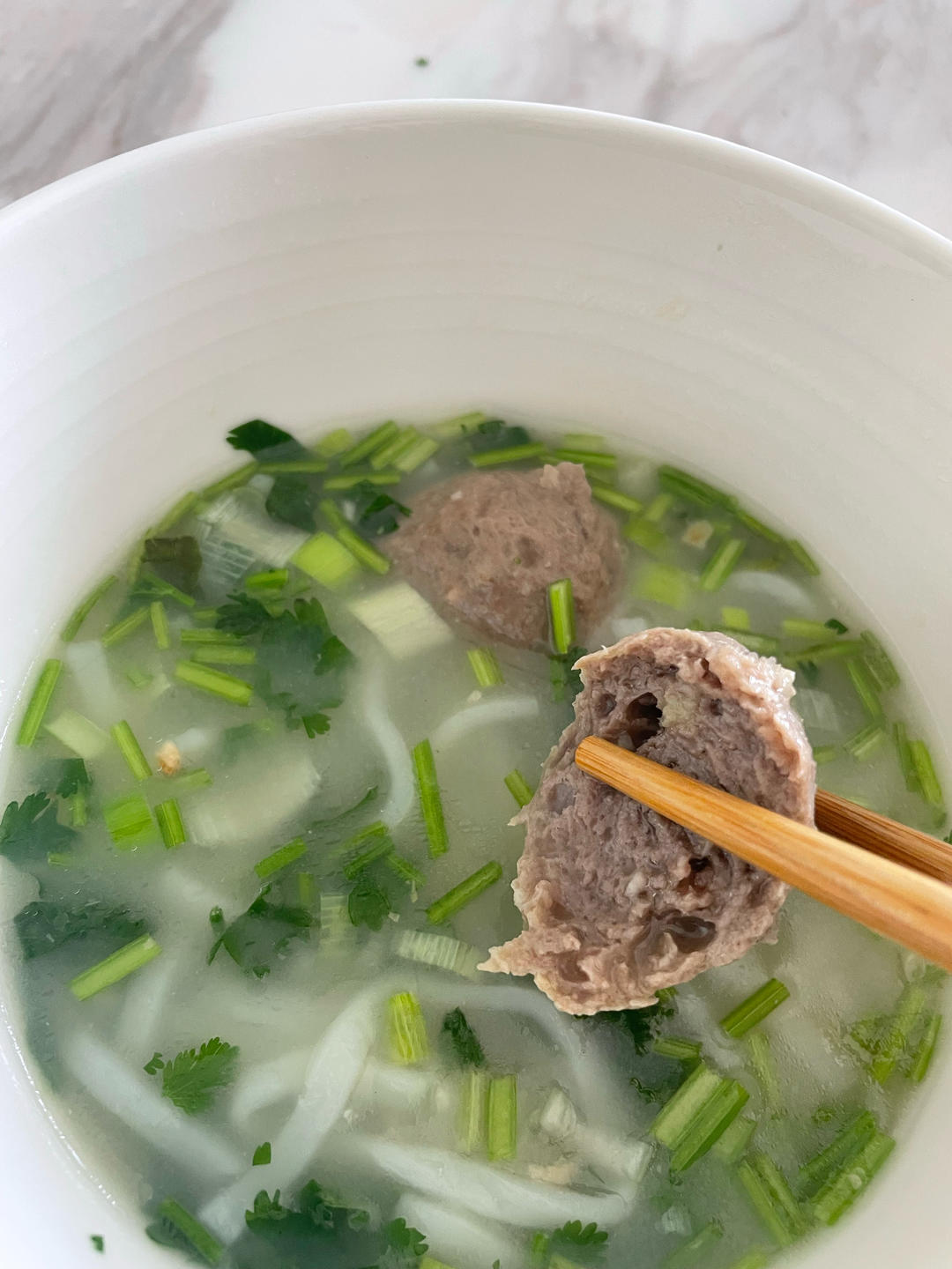 【地方风味】广东潮汕的标志——牛肉丸粿条汤
