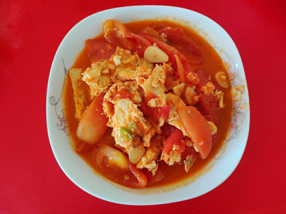 西红柿炒鸡蛋-新手下厨 Tomato and Eggs