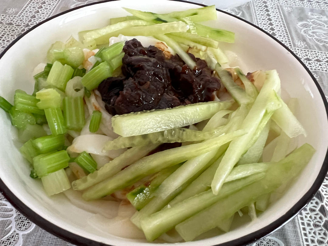 老北京炸酱面的做法 步骤22