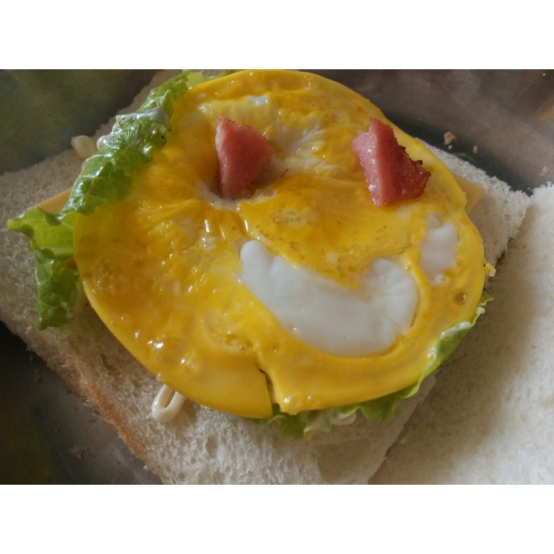 鸡蛋火腿三明治
